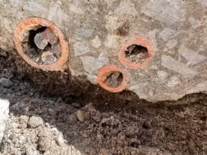 electric pipes safety check